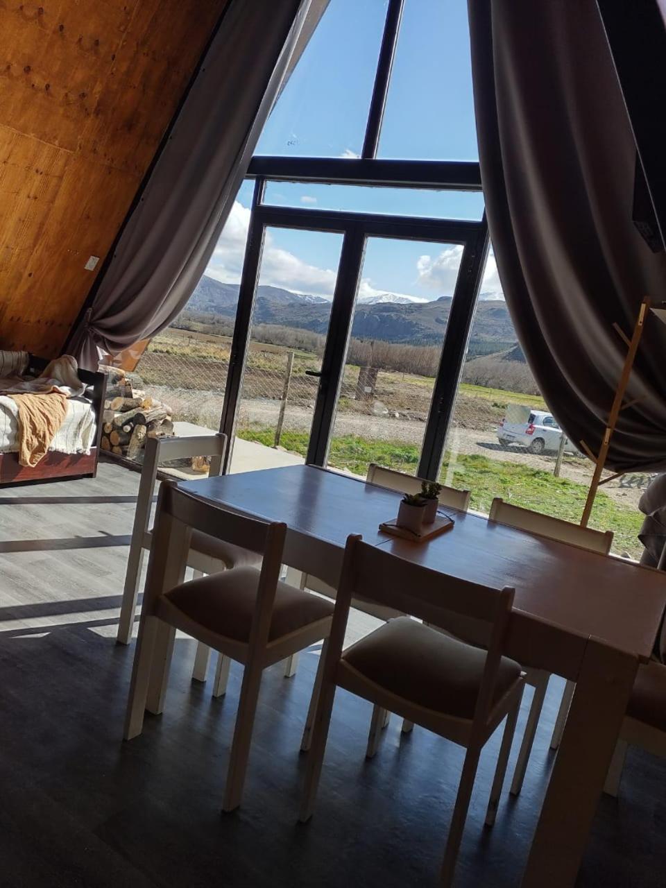 Loft De Montana Unico Y Moderno Villa Esquel Eksteriør billede